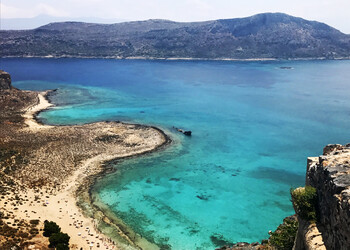 Туроператор расширит полётную программу в Грецию за счёт рейсов Aegean Airlines