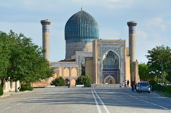 Узбекистан ужесточил условия въезда для туристов 