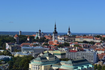Власти Эстонии смягчают ограничения 