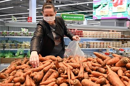 В России резко выросли цены на морковь и картофель