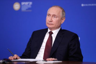 Путин поручил составить план по декарбонизации экономики - новости экологии на ECOportal